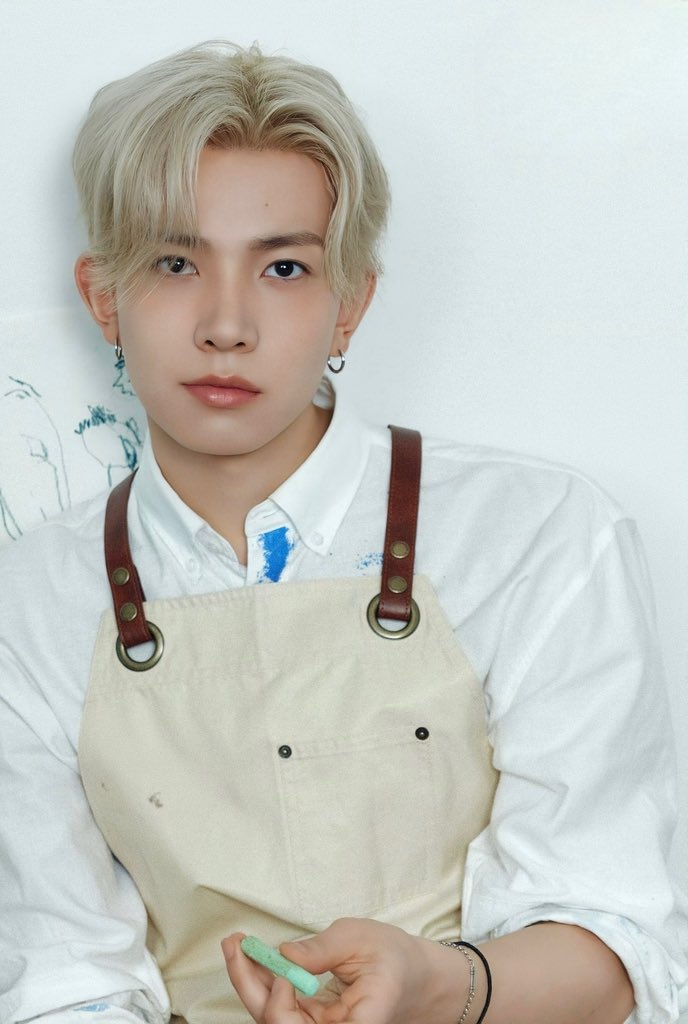 Recent activity shot of Heeseung (ENHYPEN)