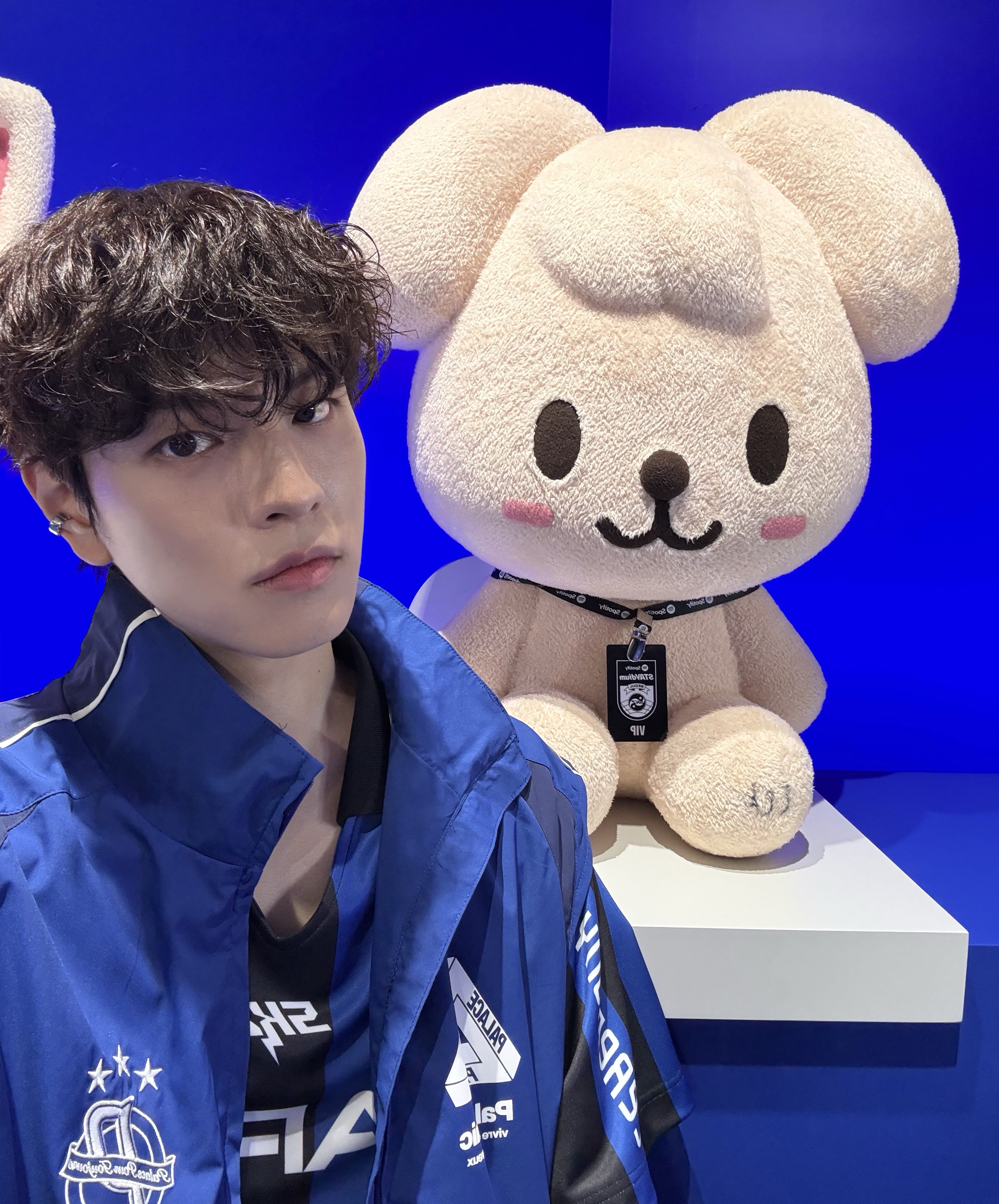 Behind-the-scenes cut of Seungmin (Stray Kids)