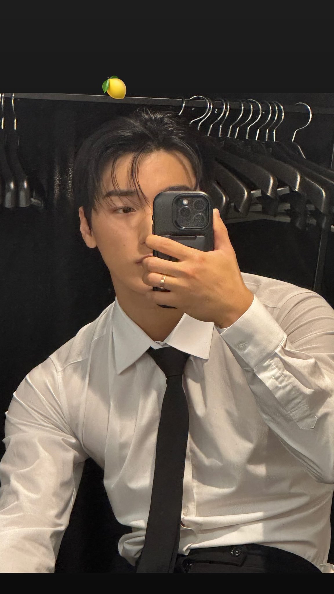 A moment captured by San (ATEEZ)'s fan