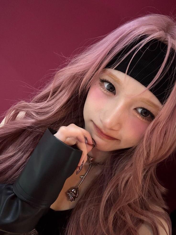 A moment captured by Leeseo (IVE)'s fan