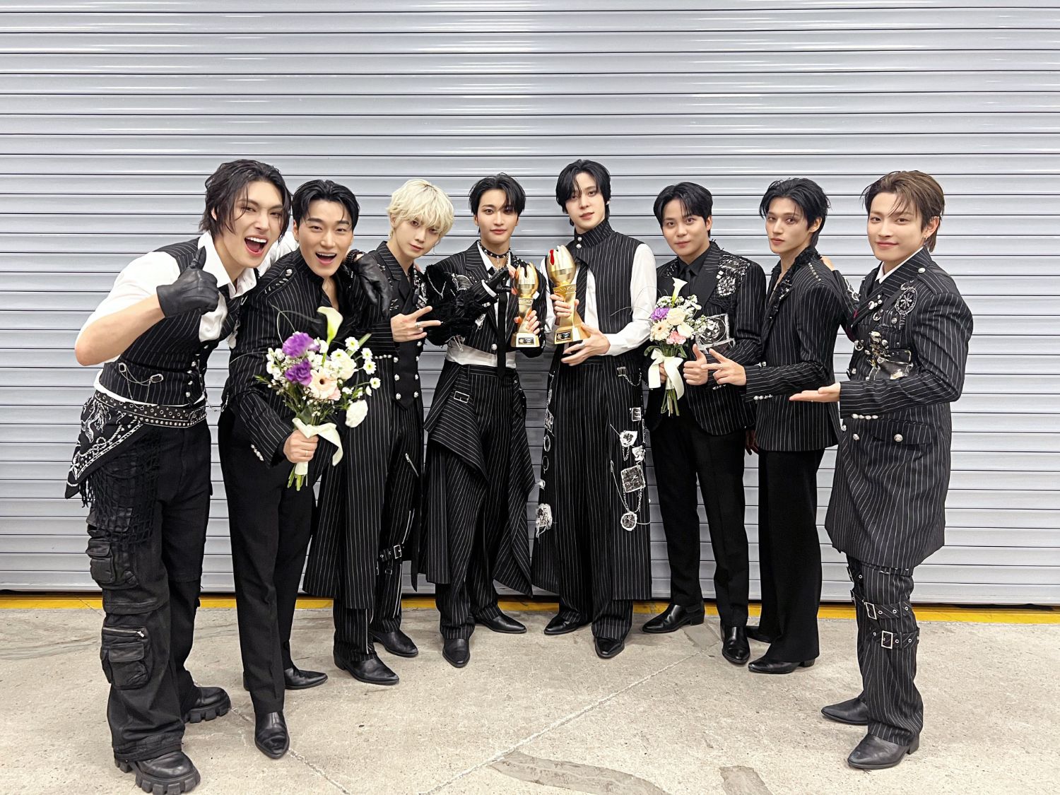 에이티즈의 비하인드 컷