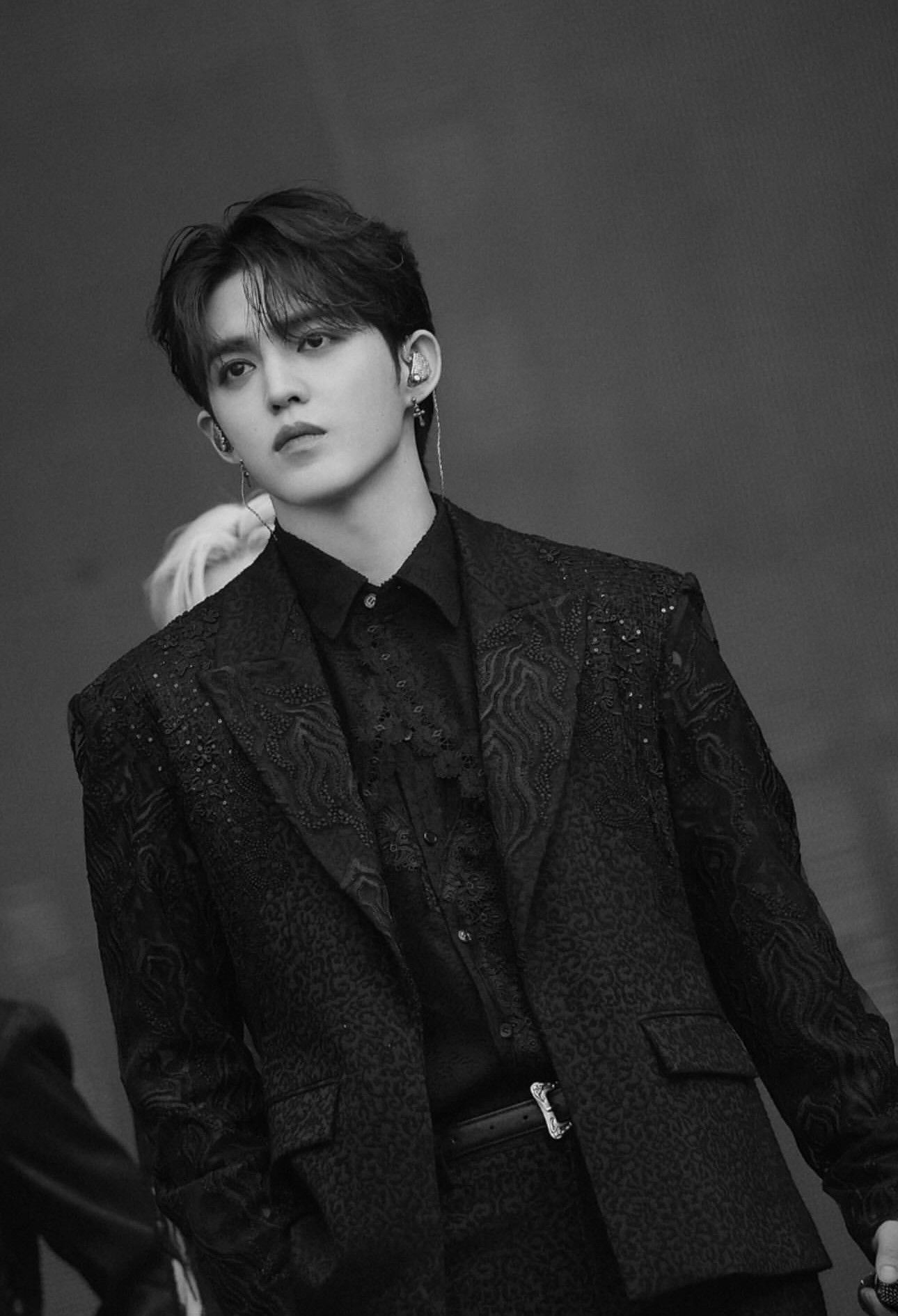 A moment captured by S.Coups (SEVENTEEN)'s fan