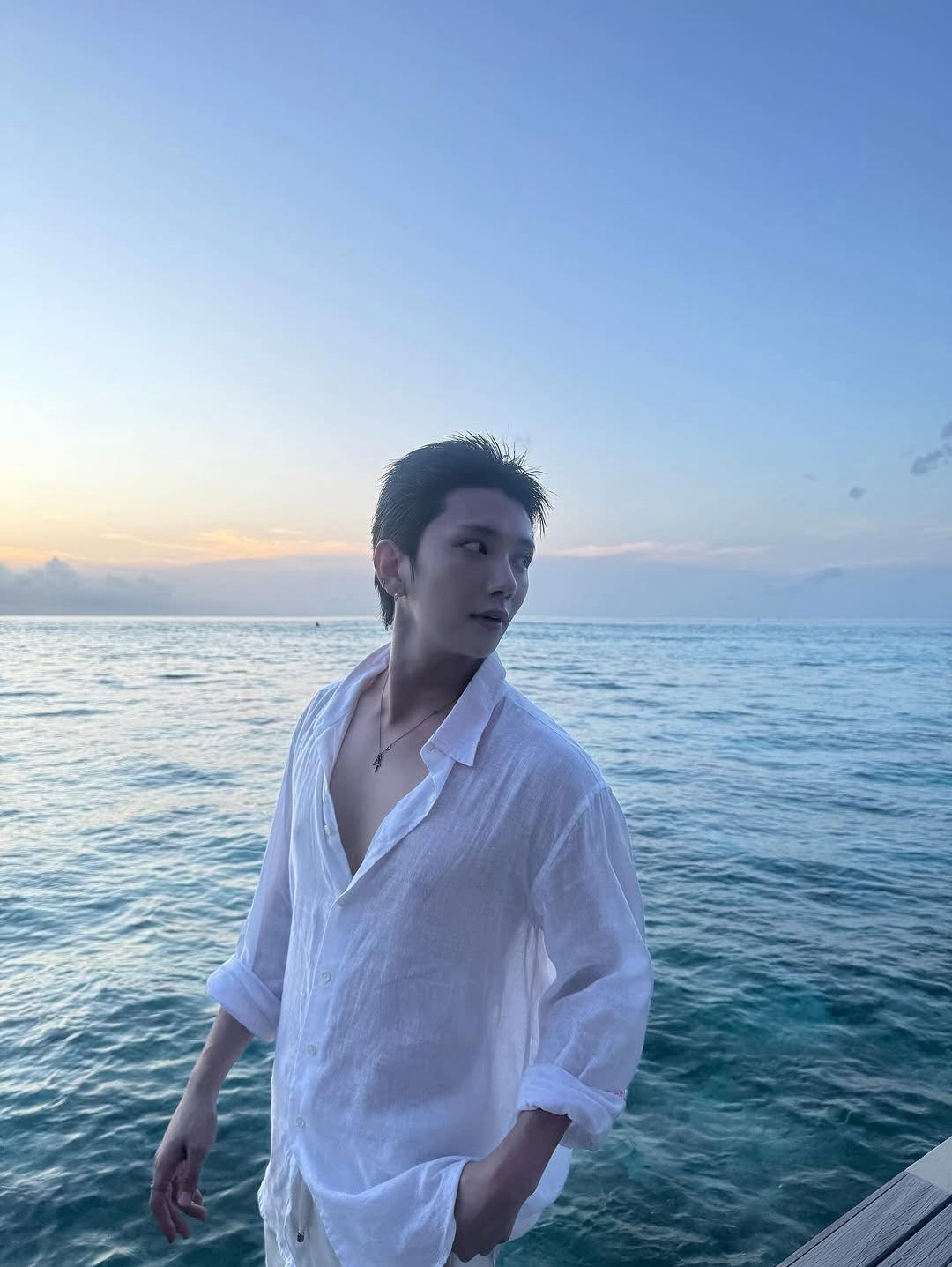 Behind-the-scenes cut of Joshua (SEVENTEEN)