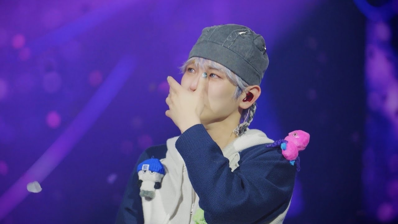 Behind-the-scenes cut of Key (SHINee)