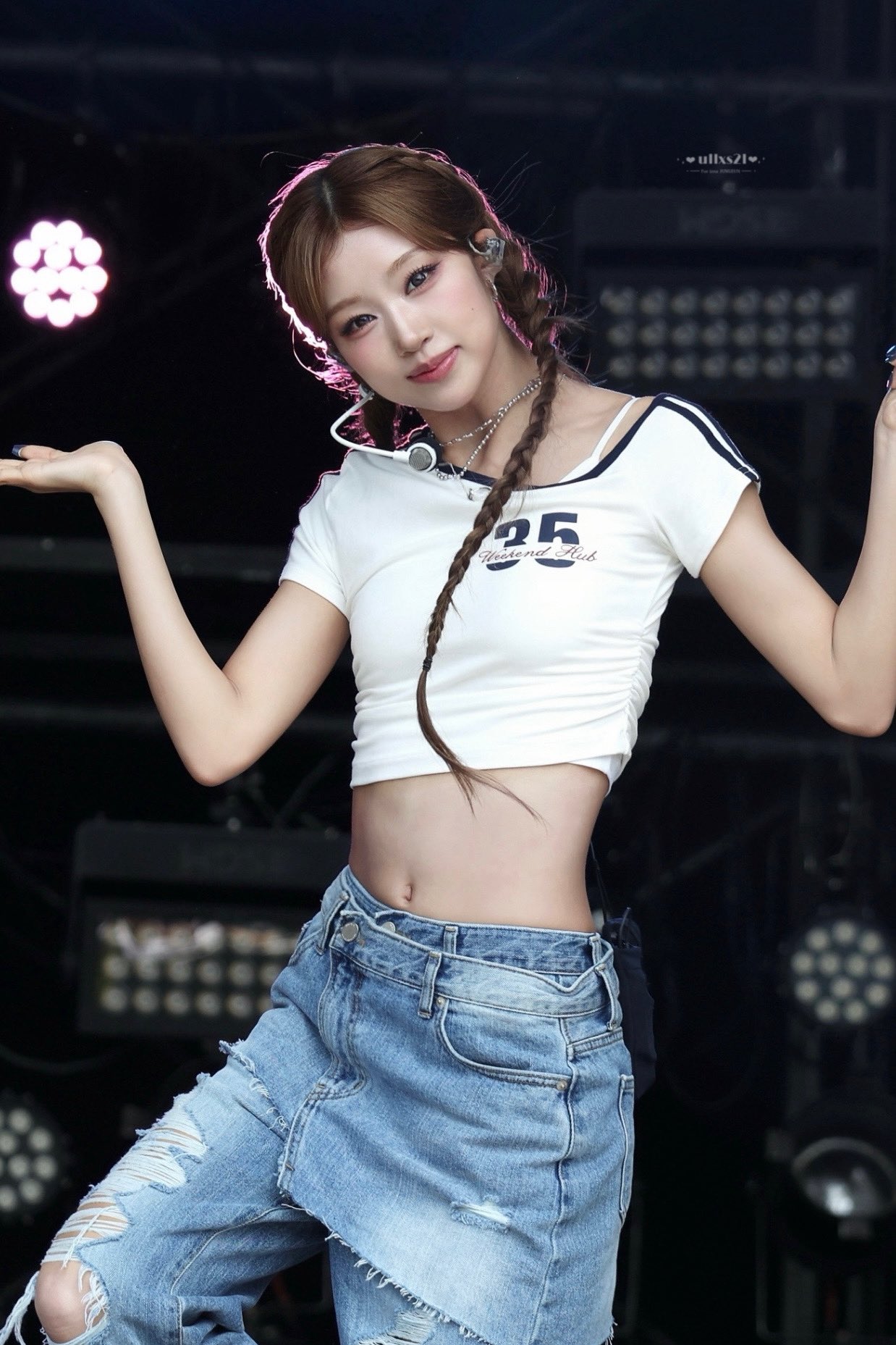 A moment captured by Choi Jungeun (izna)'s fan