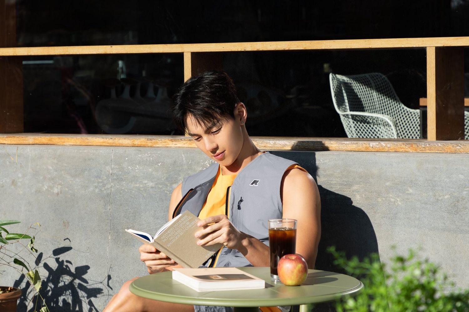 Recent activity shot of Shownu (MONSTA X)