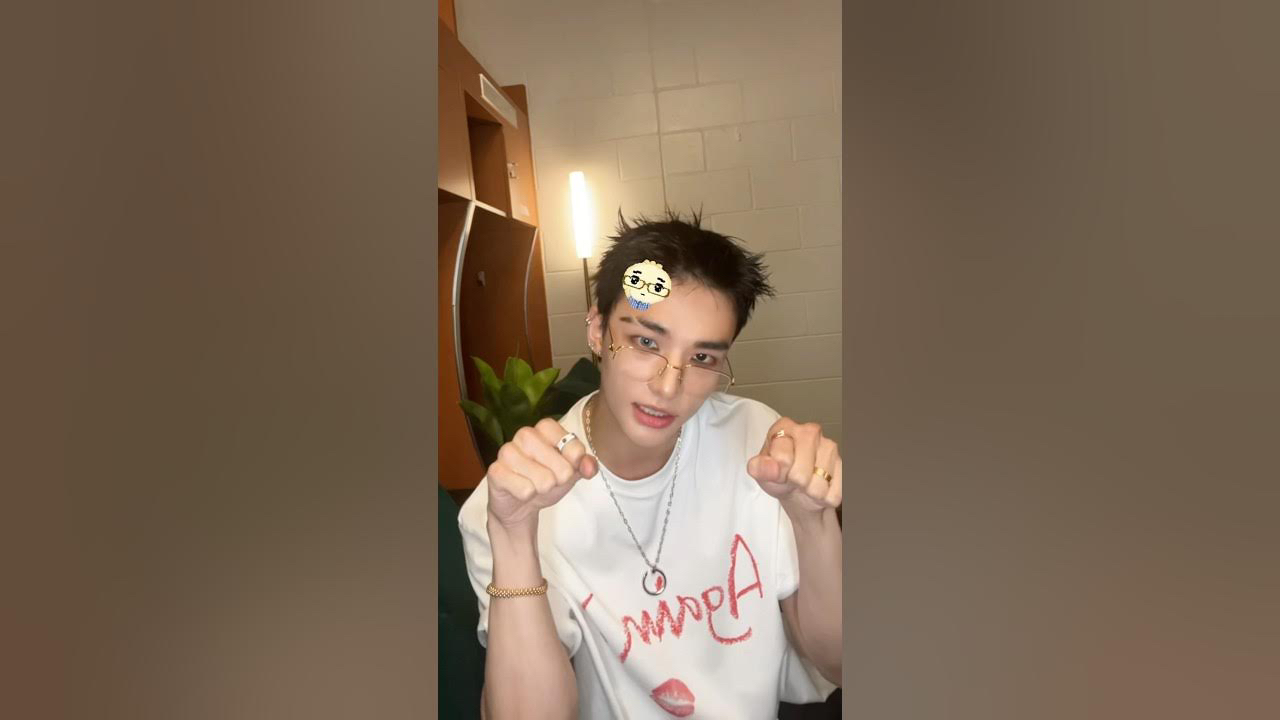 Recent activity shot of Hyunjin (Stray Kids)