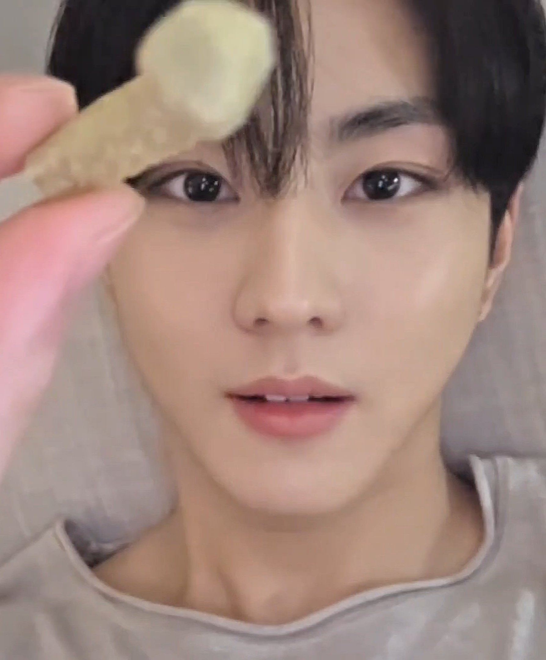 Recent activity shot of Jungwon (ENHYPEN)