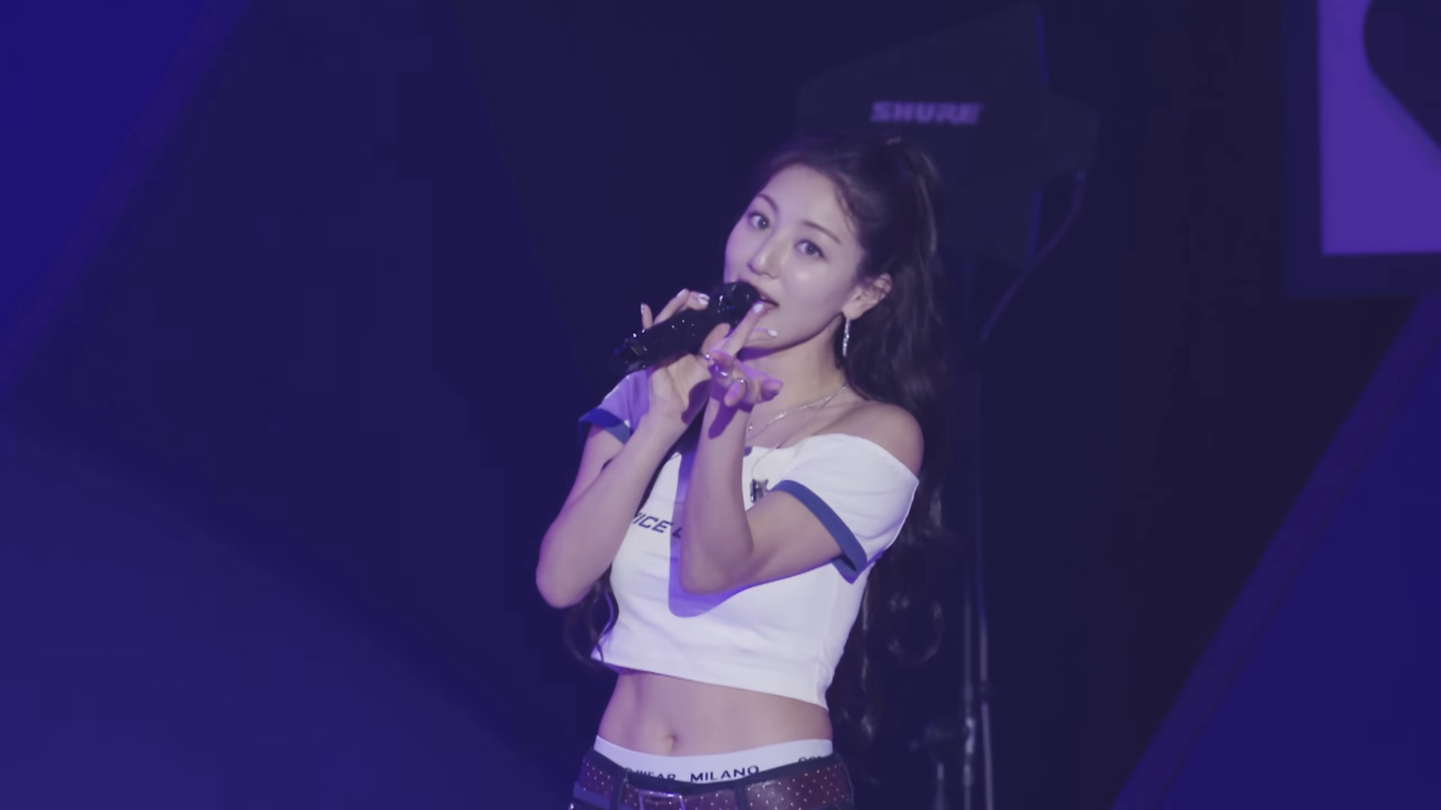 Behind-the-scenes cut of Jihyo (TWICE)