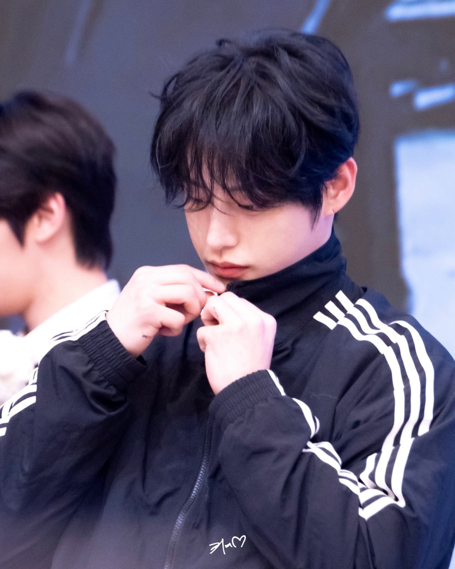 Recent activity shot of Kim Jiwoong (ZEROBASEONE)