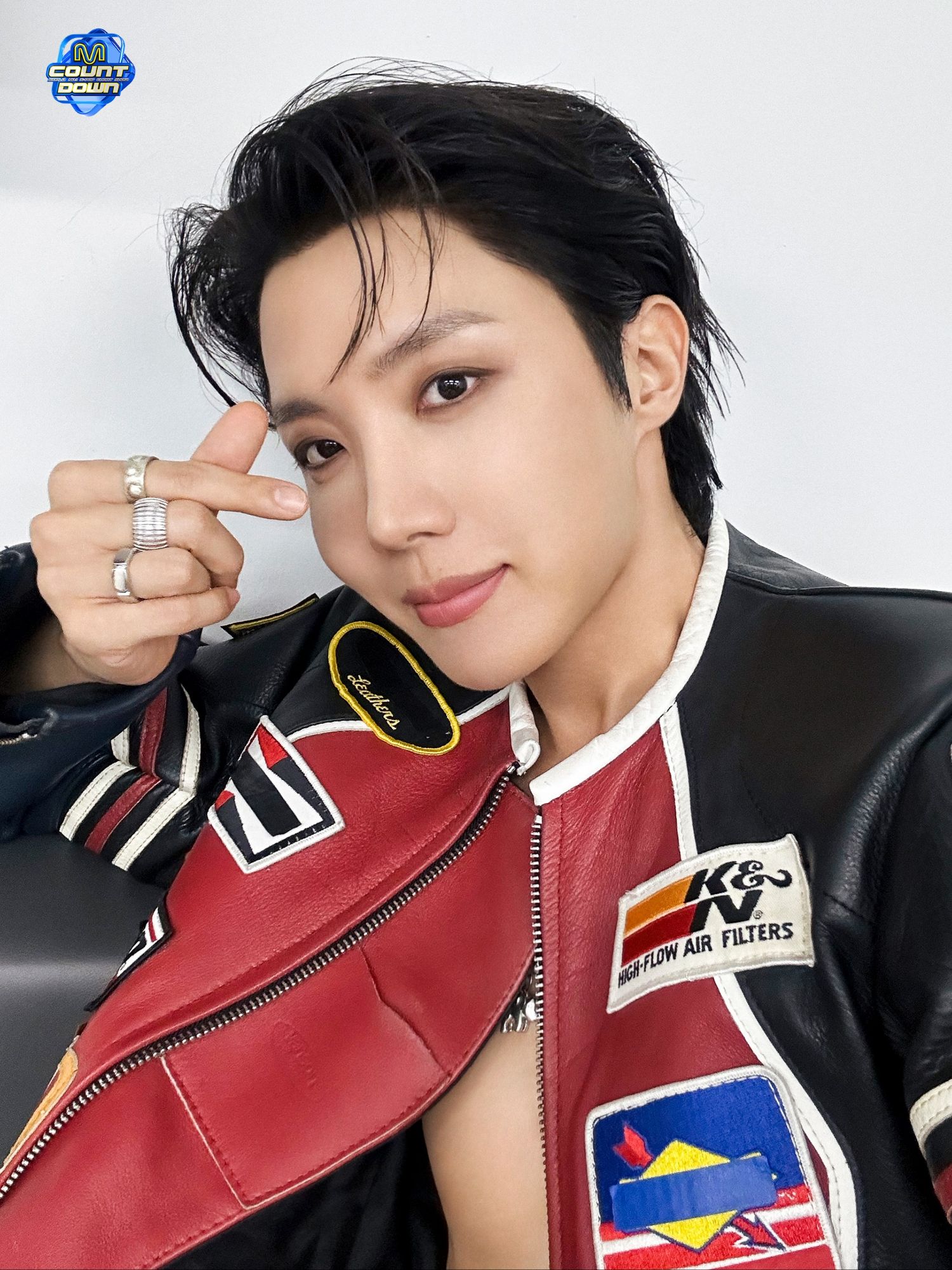 Potret di balik layar j-hope (BTS)