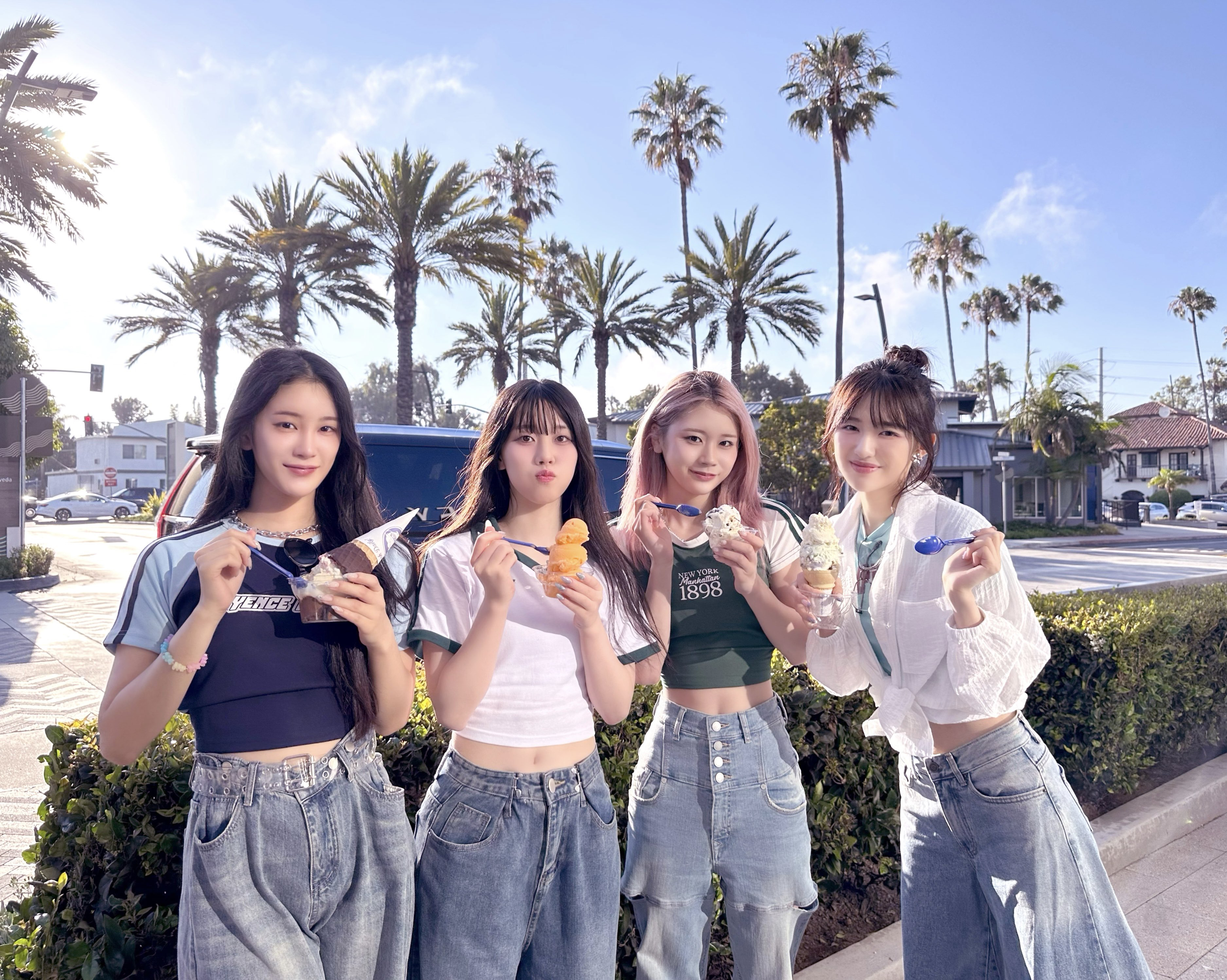 Behind-the-scenes cut of Kato Cocoro (ME:I)