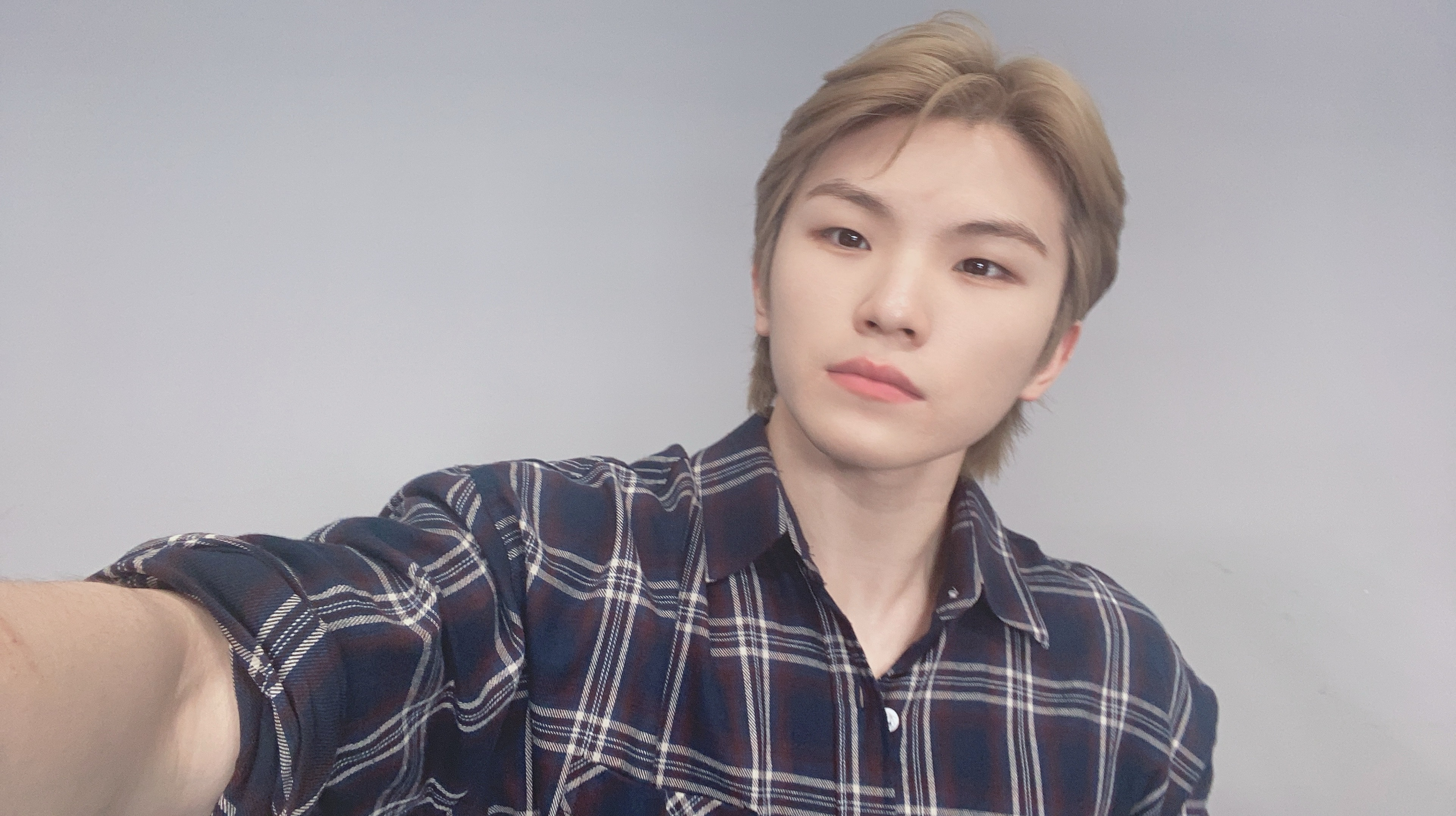 Behind-the-scenes cut of Woozi (SEVENTEEN)