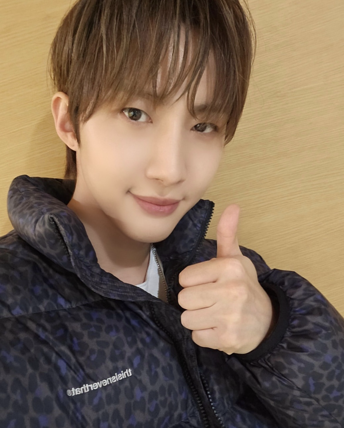 Latest photo of Hui (PENTAGON)