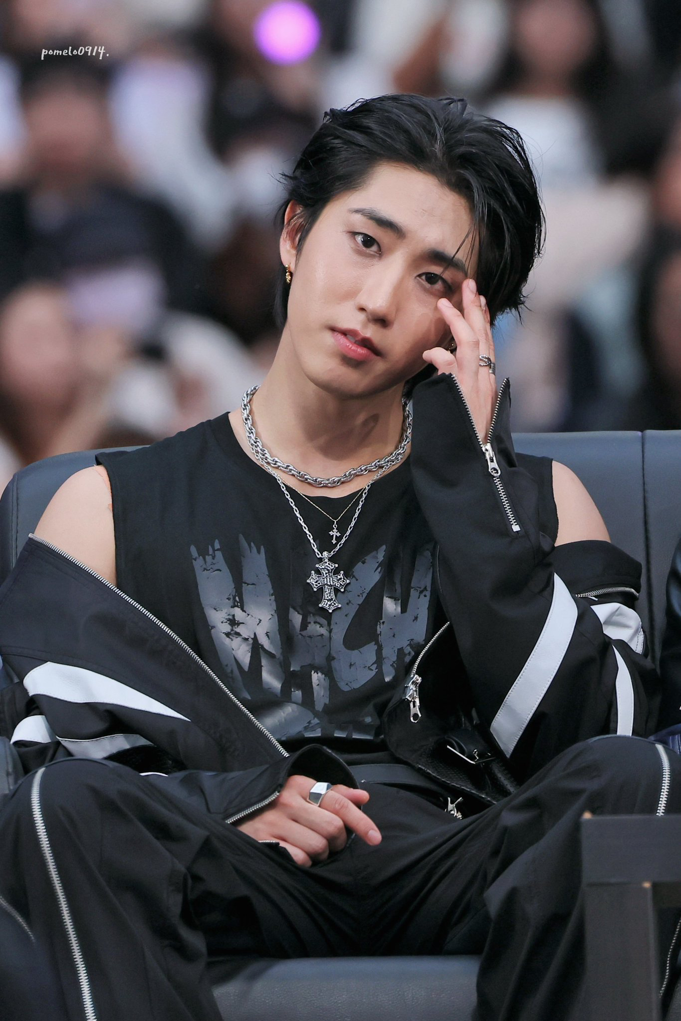 Behind-the-scenes cut of HAN (Stray Kids)