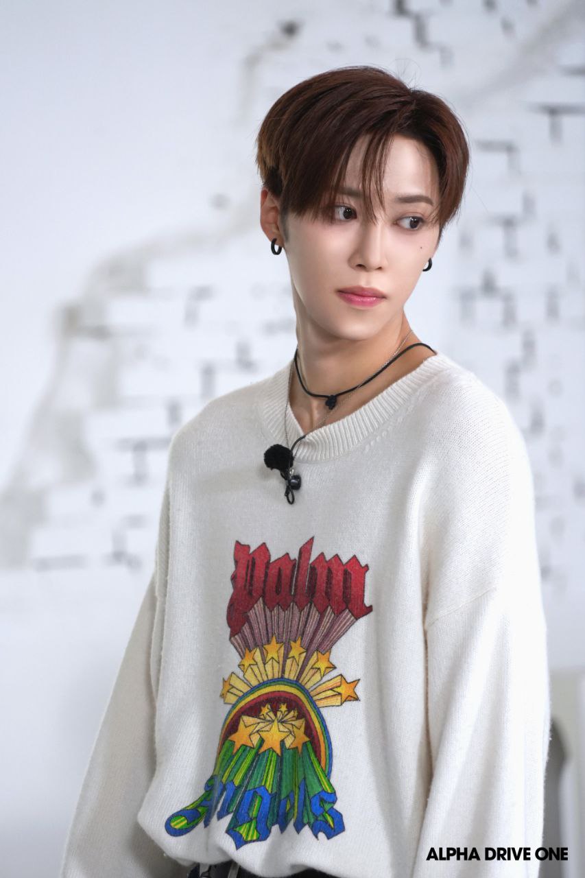 A moment captured by Arno (ALPHA DRIVE ONE)'s fan