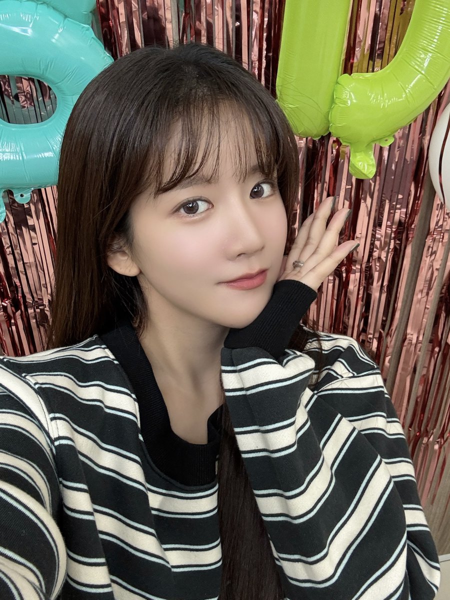 宇宙少女の最近の活動写真