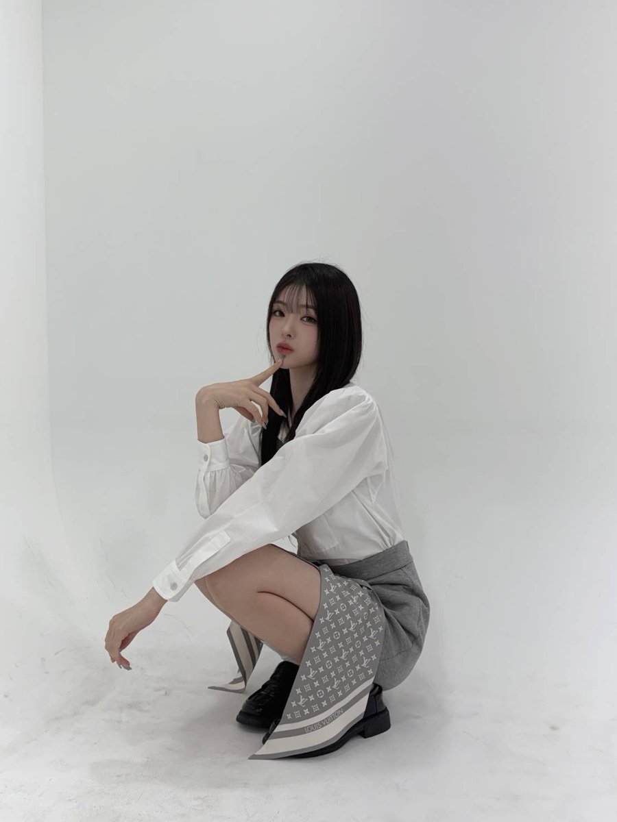 Recent activity shot of tripleS