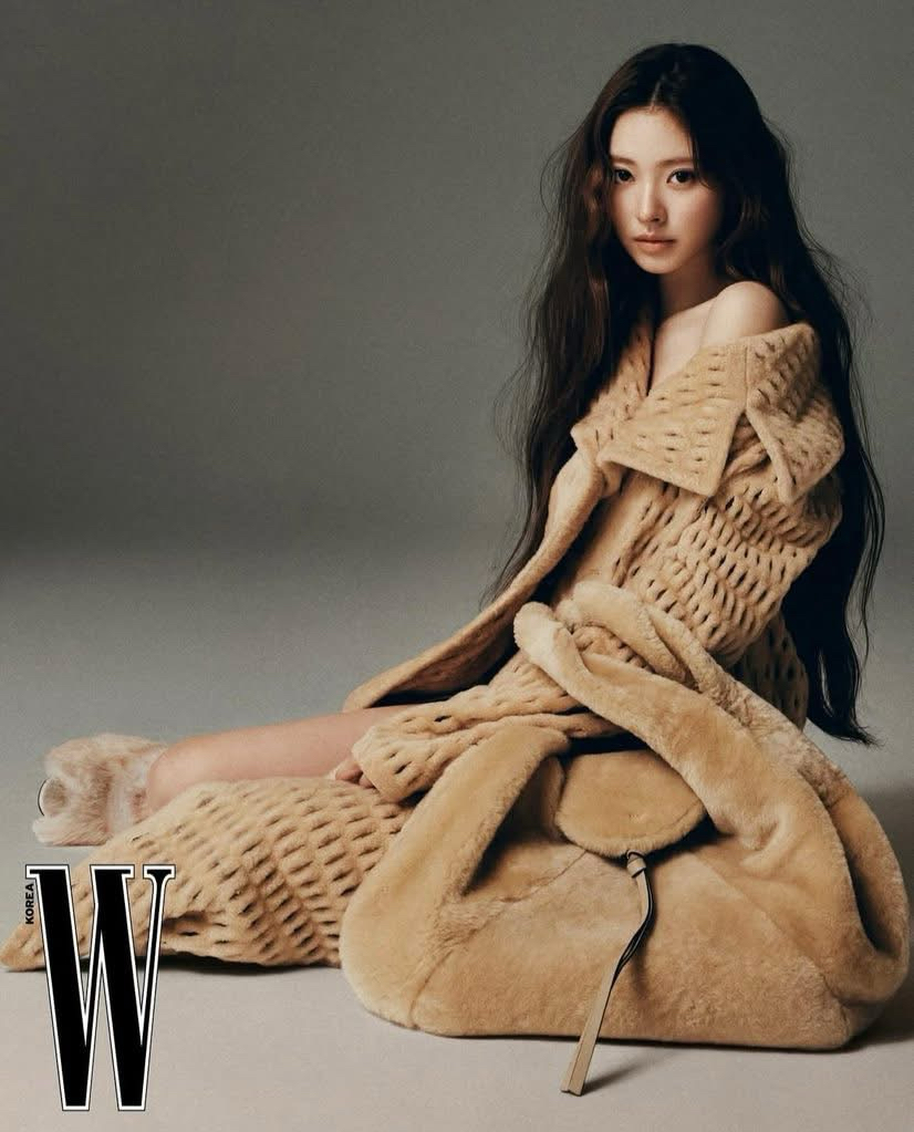 Latest photo of Anna (MEOVV)