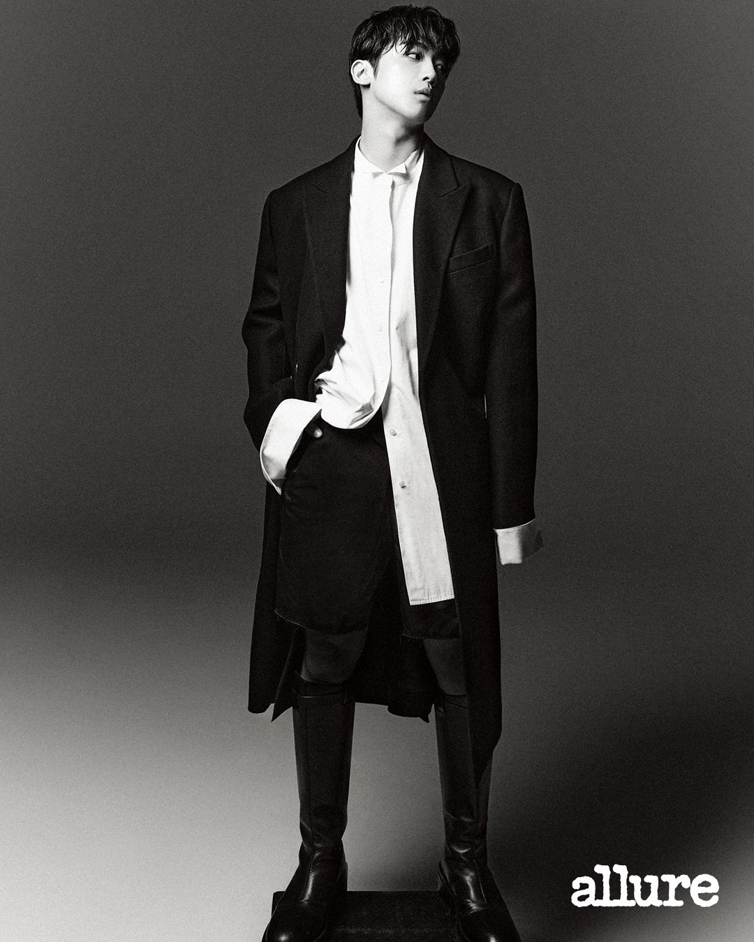 Recent activity shot of Kim Yohan (WEi)