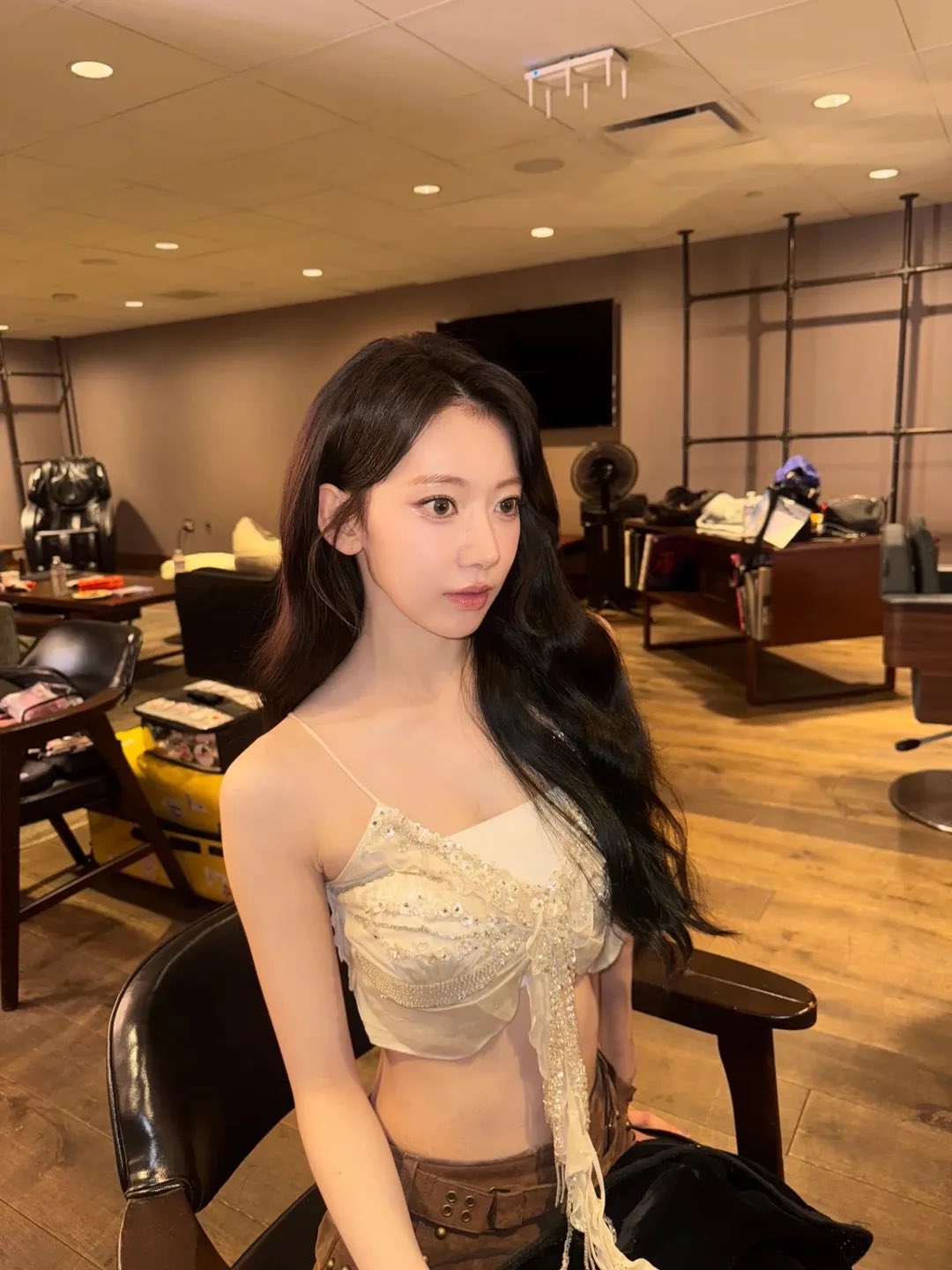 사쿠라 (르세라핌)의 비하인드 컷