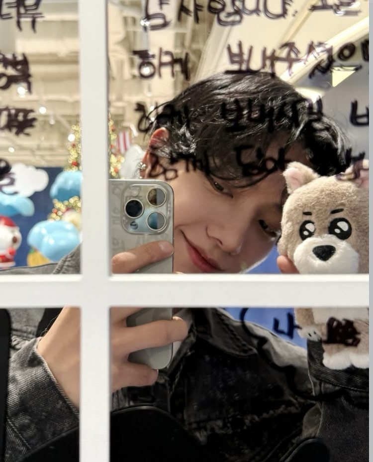 Recent activity shot of Myeong Jaehyun (BOYNEXTDOOR)