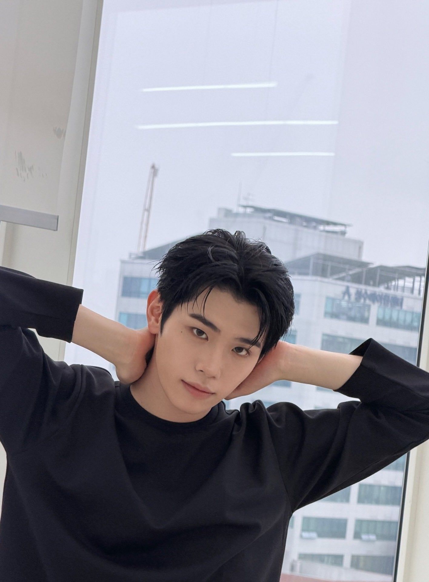 Behind-the-scenes cut of Kim Taerae (ZEROBASEONE)