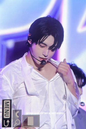 김지웅 (제로베이스원)의 최신 사진