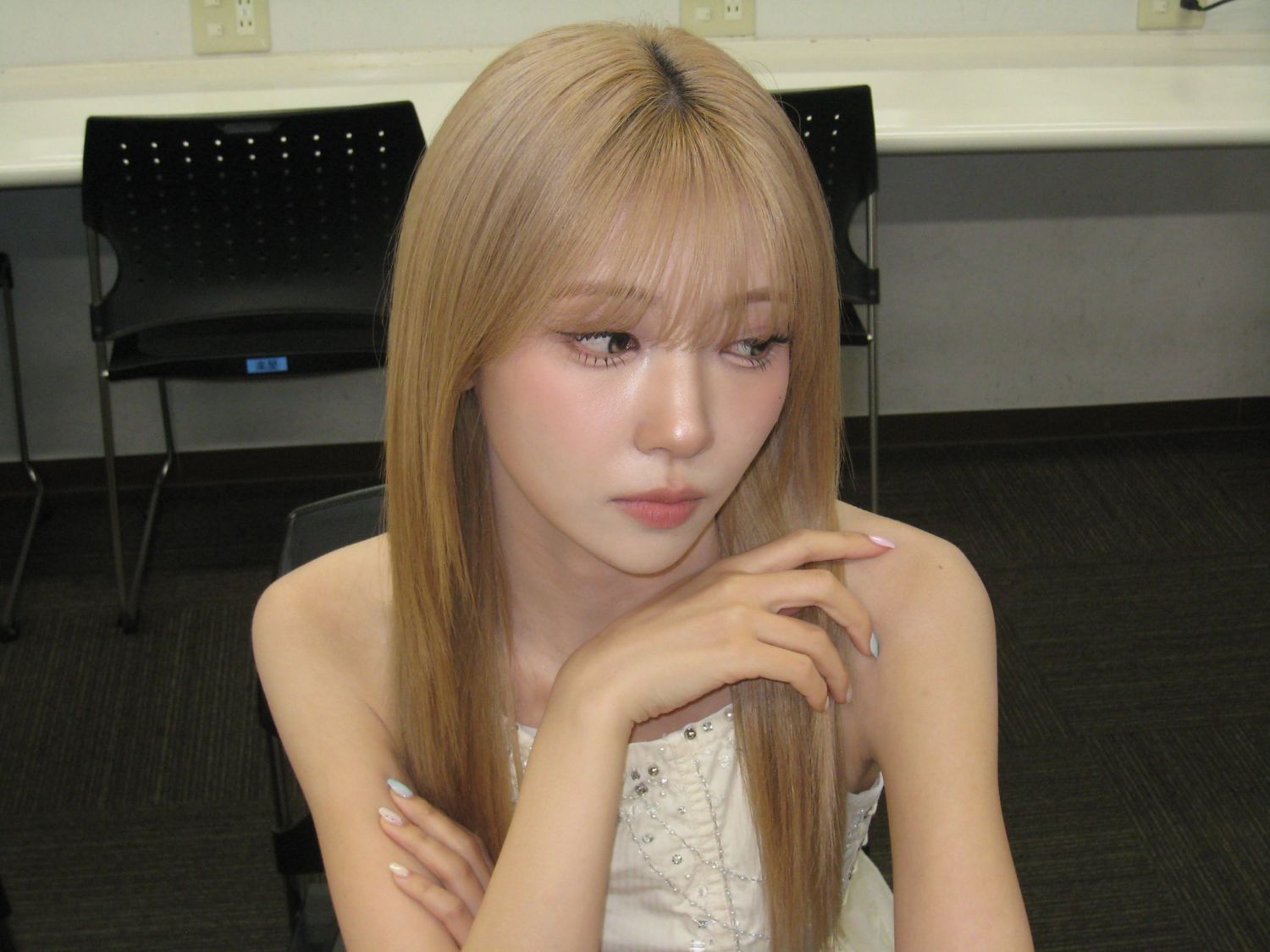 Recent activity shot of Mayuka (NiziU)