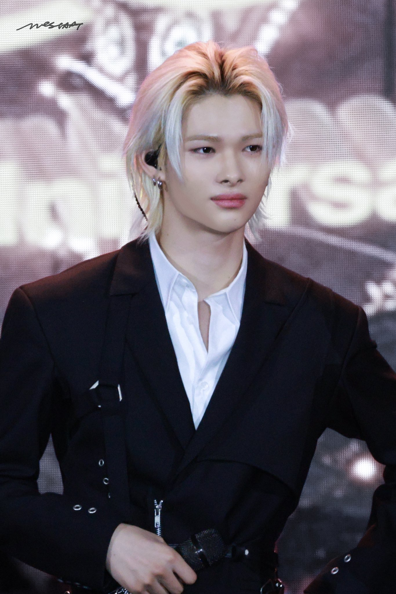 NI-KI (ENHYPEN)的幕後花絮