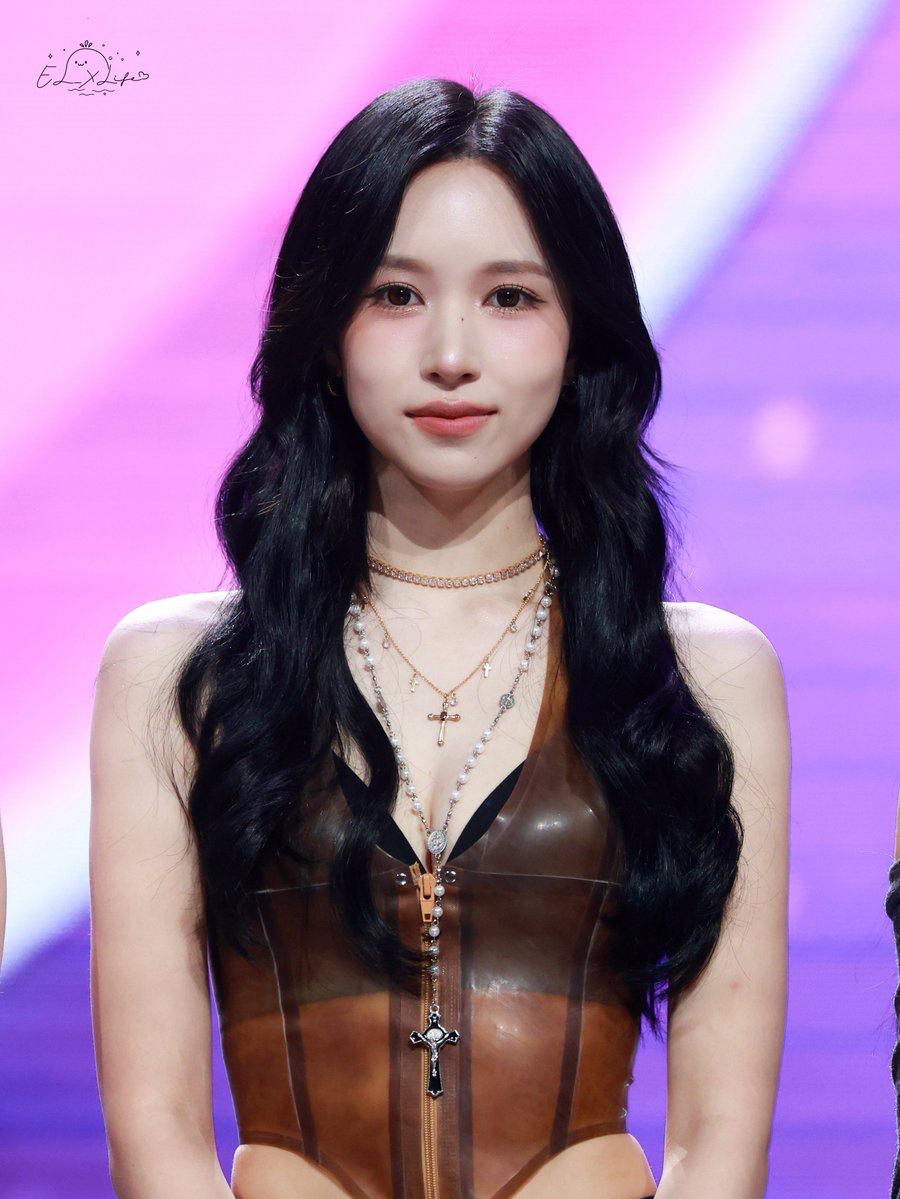 Recent activity shot of Mina (TWICE)
