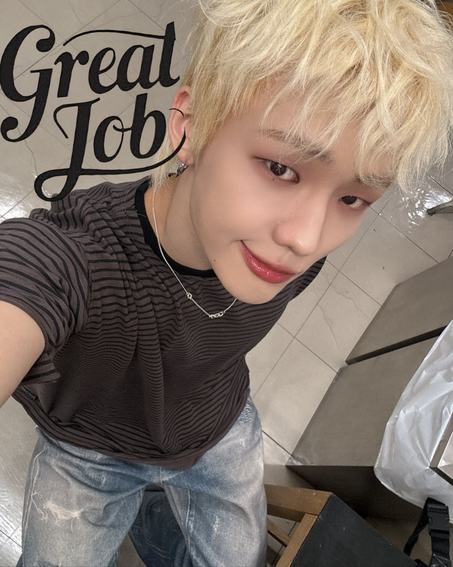 Behind-the-scenes cut of Junhyeok (TNX)