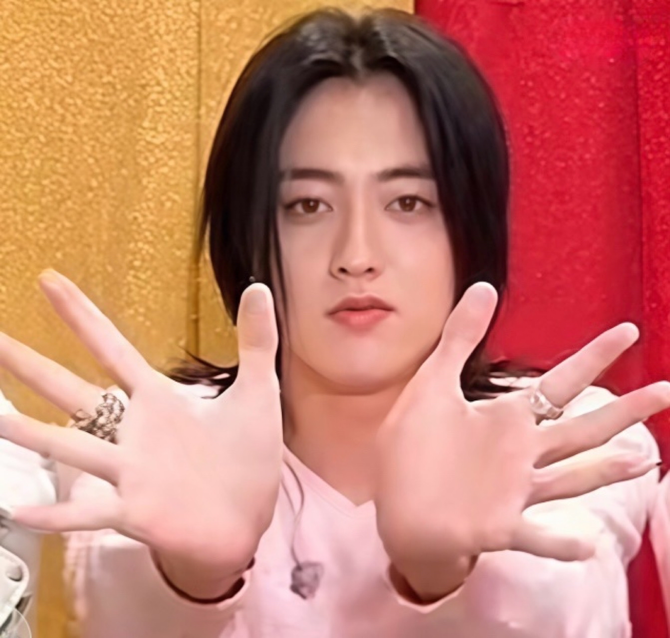 하루토 (TREASURE) 최근 활동샷