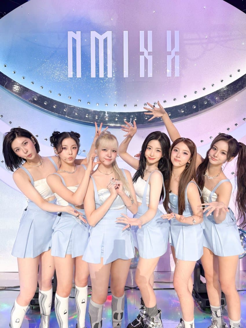 A moment captured by NMIXX's fan