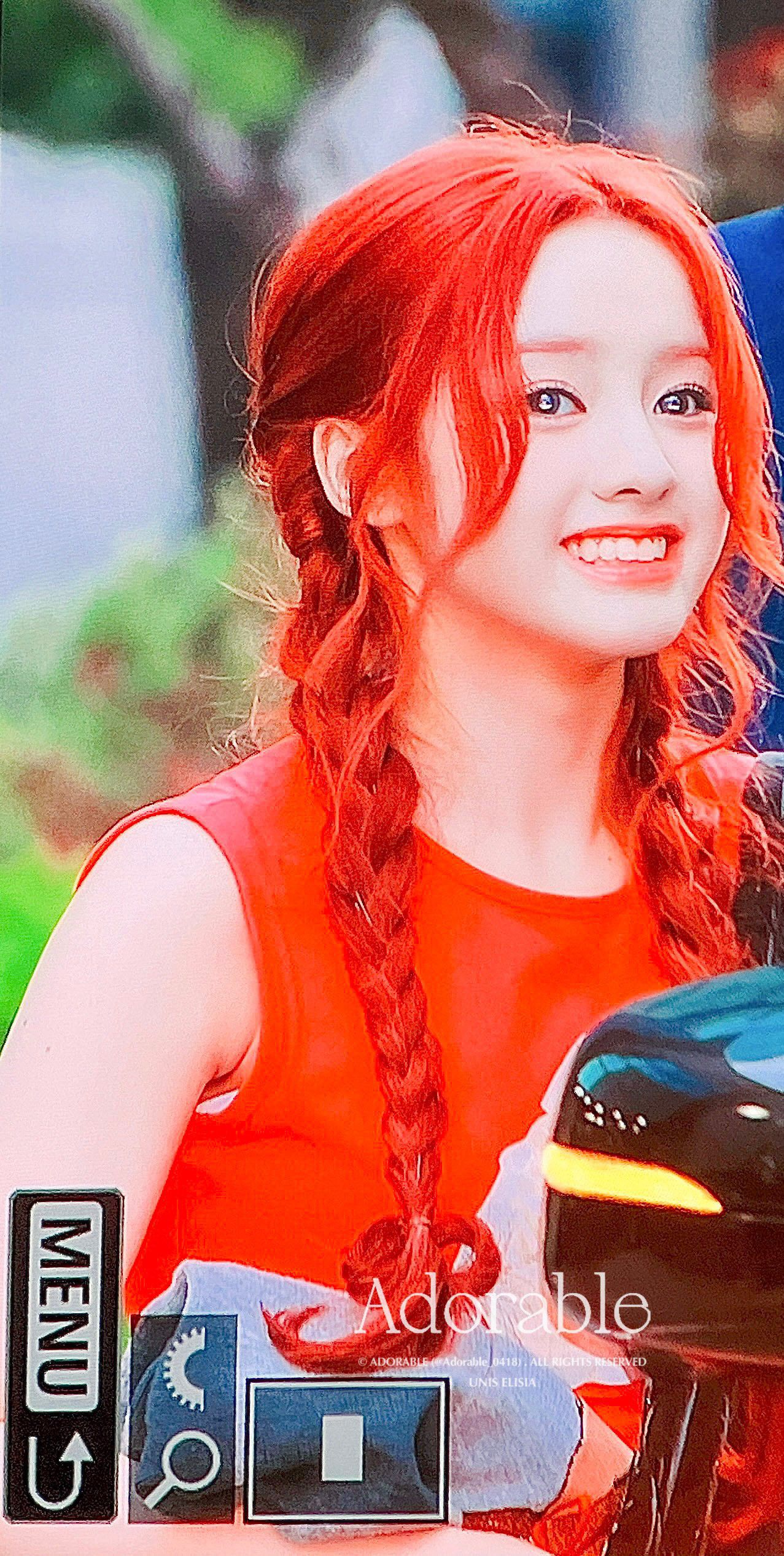 Behind-the-scenes cut of Elisia (UNIS)