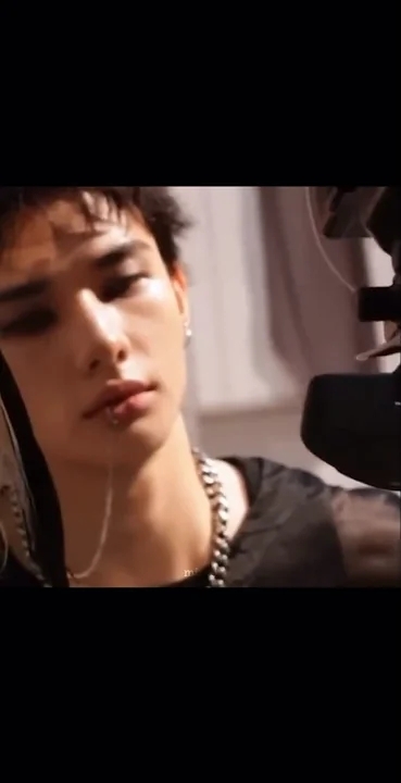 Fan-made special wallpaper for Hyunjin (Stray Kids)