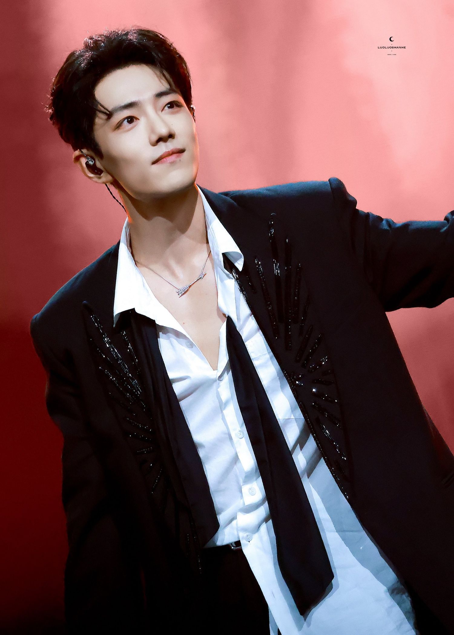 A moment captured by Xiao Zhan's fan