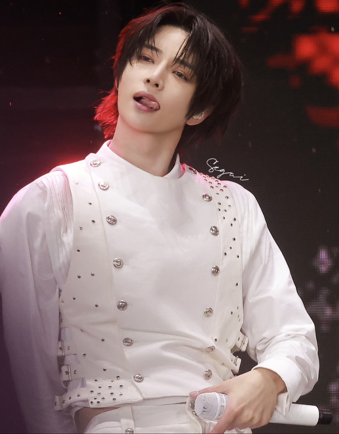 杋圭 (TOMORROW X TOGETHER)的最新照片