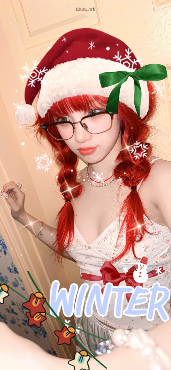 A moment captured by Yuqi (i-dle)'s fan