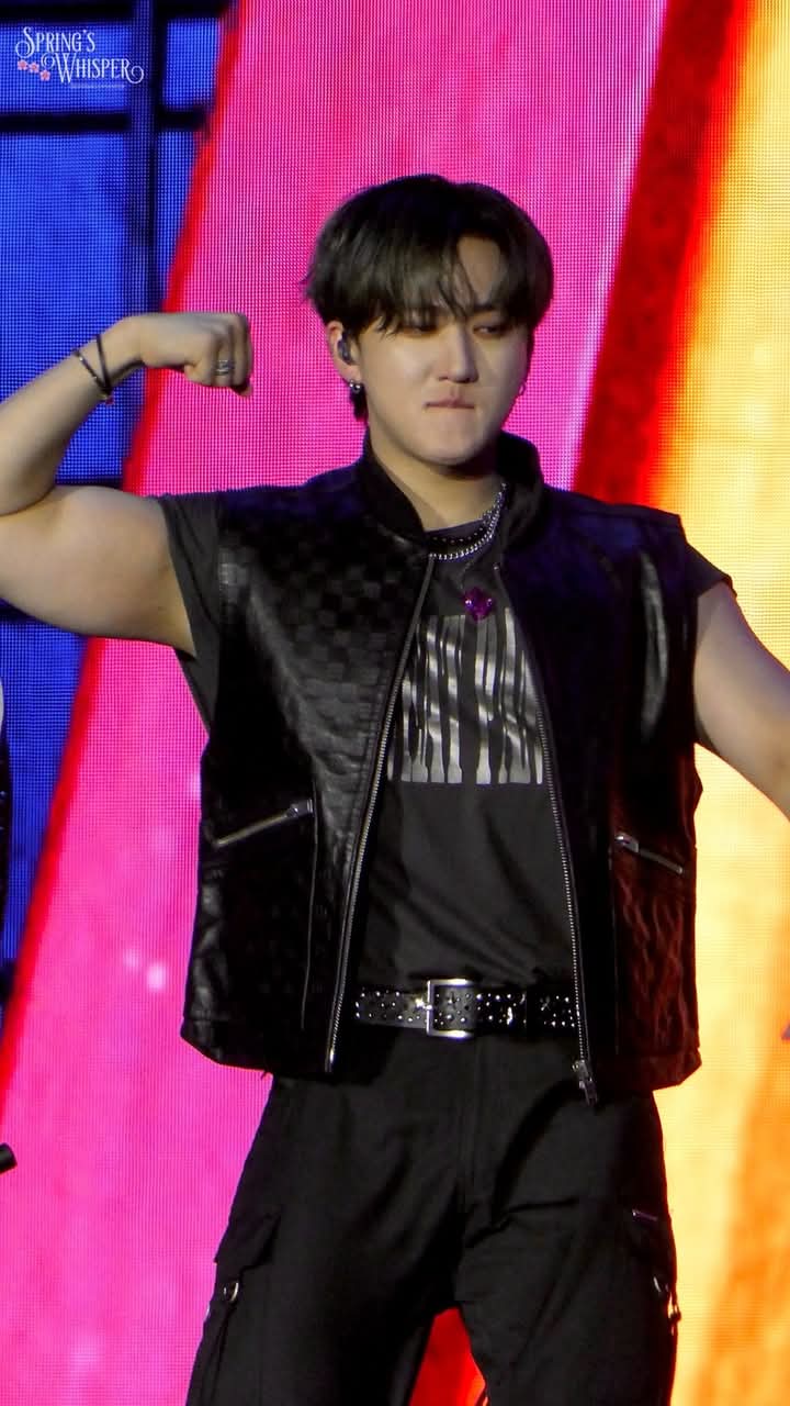 Behind-the-scenes cut of Changbin (Stray Kids)