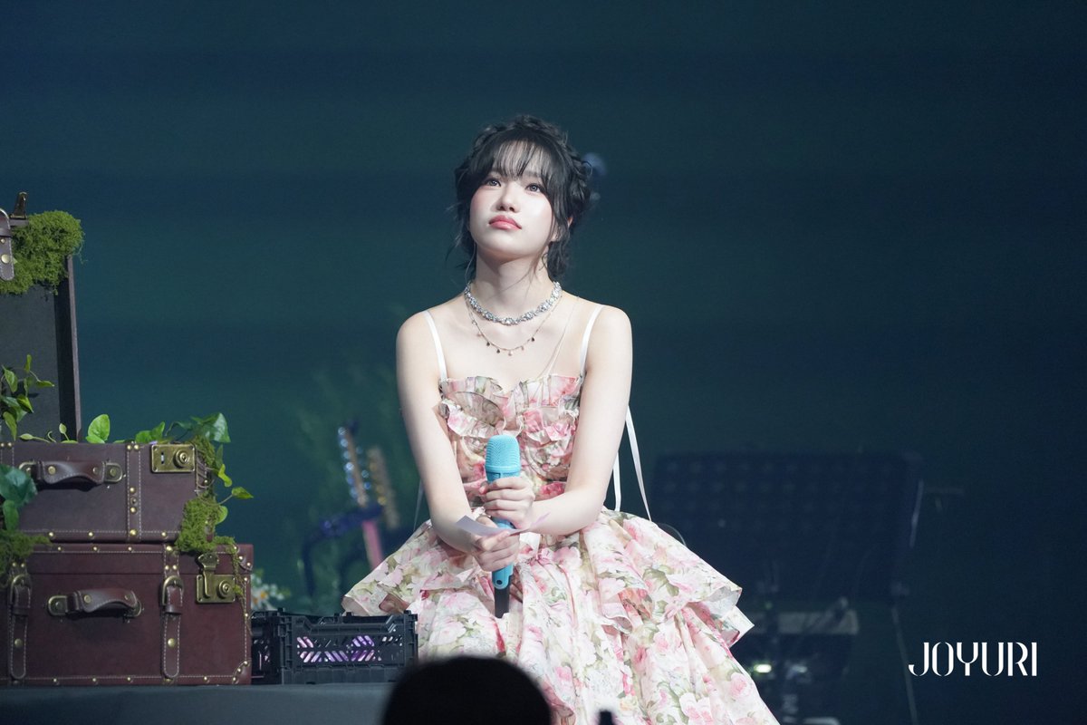 Behind-the-scenes cut of Jo Yuri
