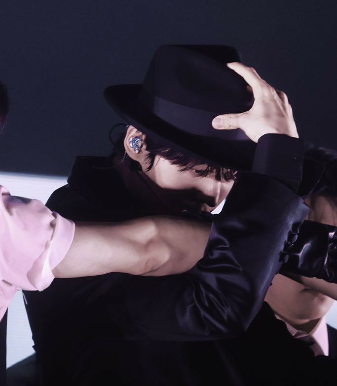 A moment captured by Yunho (ATEEZ)'s fan