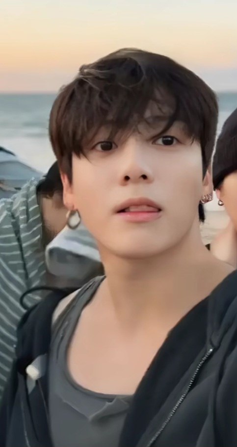 The most beloved wallpaper among Jungkook (BTS)'s fans