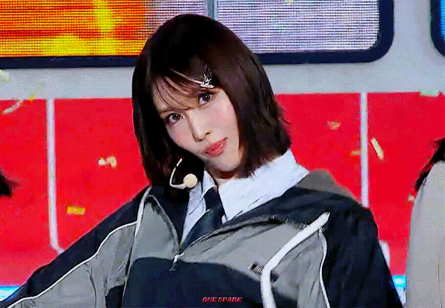Latest photo of Momo (TWICE)