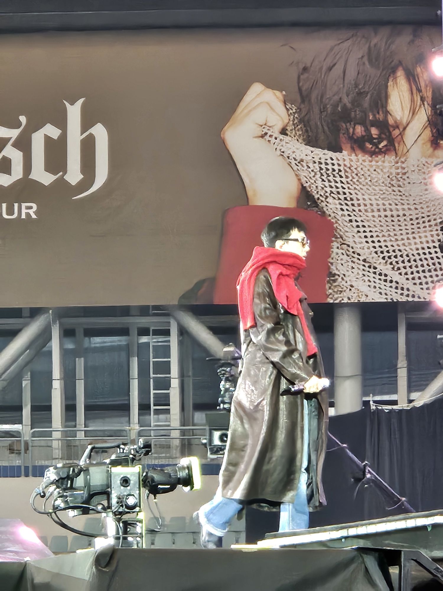 Momen yang diabadikan oleh penggemar G-DRAGON (BIGBANG)