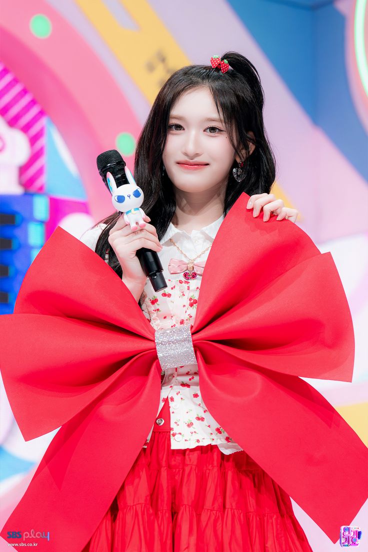 Latest photo of Leeseo (IVE)