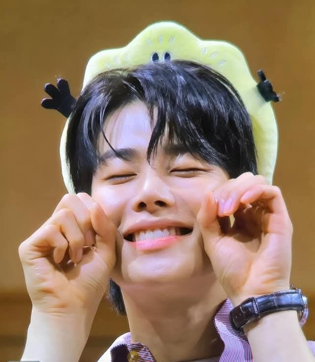 Recent activity shot of MJ (ASTRO)