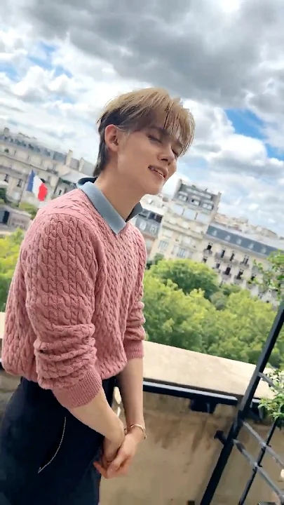 태현 (투모로우바이투게더)의 비하인드 컷