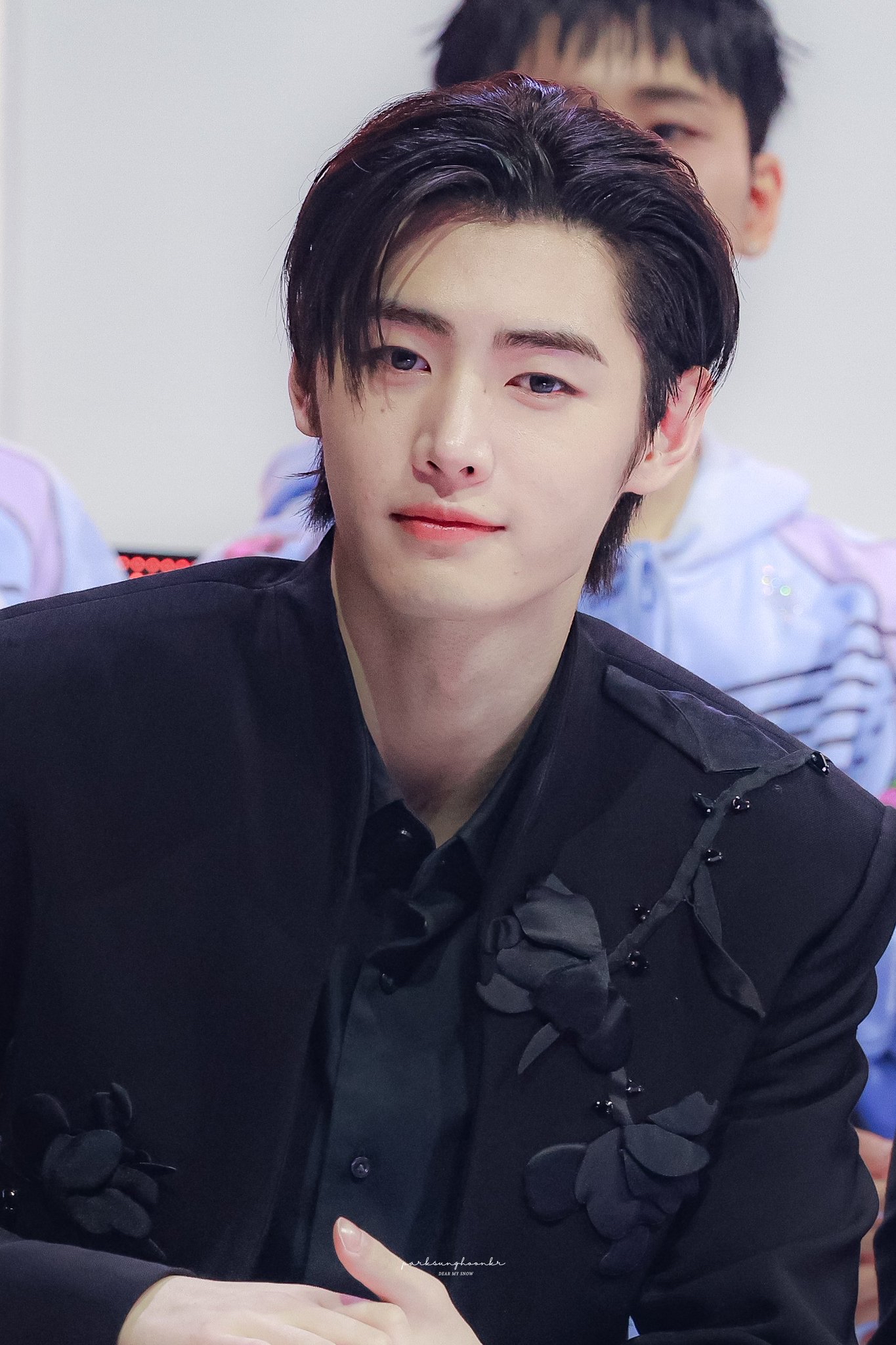 성훈 (ENHYPEN)의 최신 사진