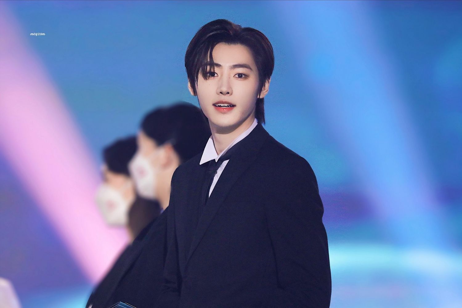 Momen yang diabadikan oleh penggemar Sunghoon (ENHYPEN)